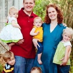 Meet your Posher, April